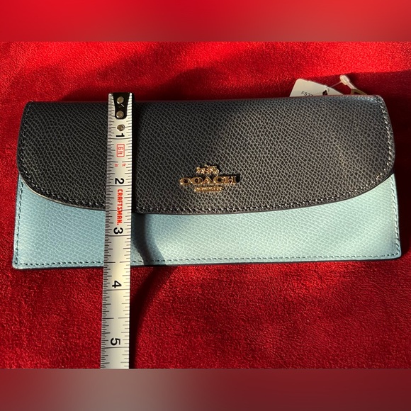 Coach Wallet - Cross Grain Leather in Blue - Picture 8 of 16